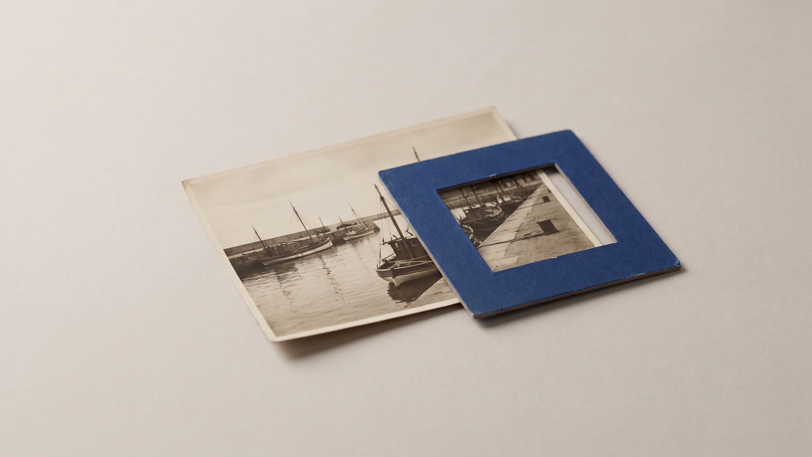 An old photograph with a viewfinder frame over one part